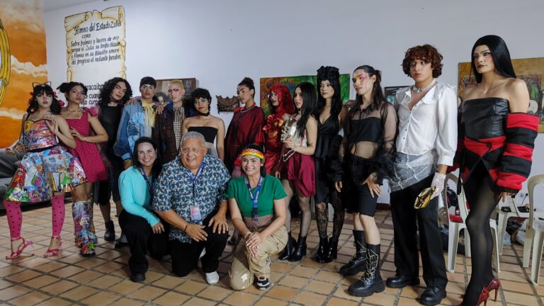 ¡Instituto Municipal de la Sexodiversidad de Maracaibo! El “brilli-brilli” inundó la calle Carabobo en el desfile Moda Urbana