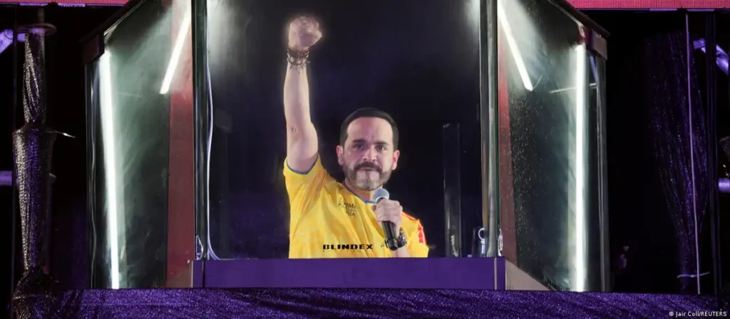 Abelardo de la Espriella celebra inicio de "nueva era" en Colombia