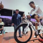 "Apoyamos a la juventud victoriosa" Alcalde Di Martino entregó bicicleta de alta gama al Embajador Deportivo Luis Miguel Hernández