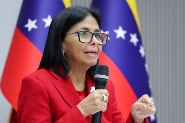 Delcy Rodríguez: registro de nuevos comercios en el país incrementó 147%