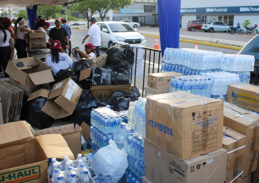 ¡Se activan los donativos! Maracaibo se une en solidaridad y asiste a centros de acopio