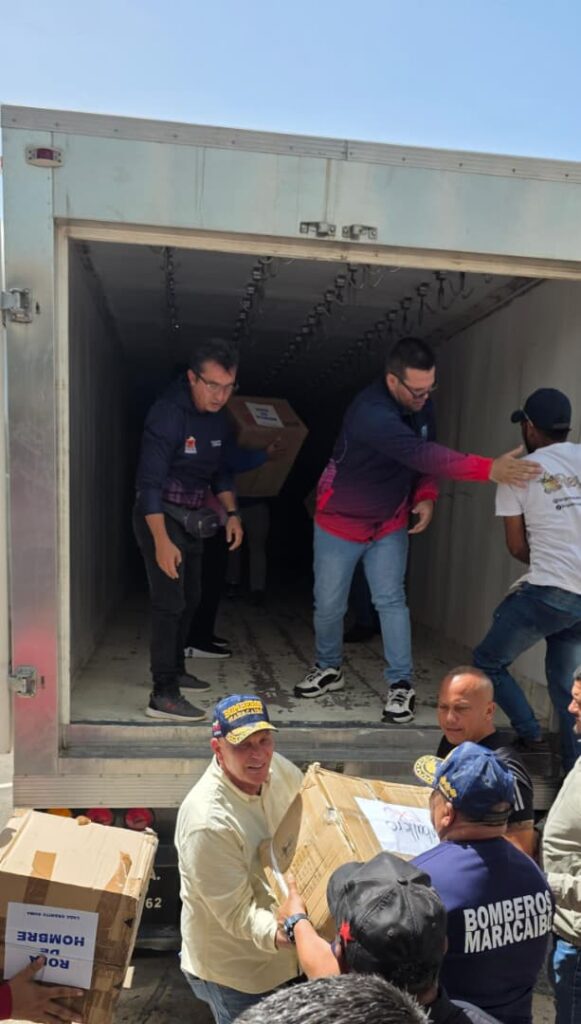 ¡Hasta hoy han salido 200 ton! Alcalde Di Martino: recolectamos 300 toneladas de ayuda en la Alcaldía de Maracaibo