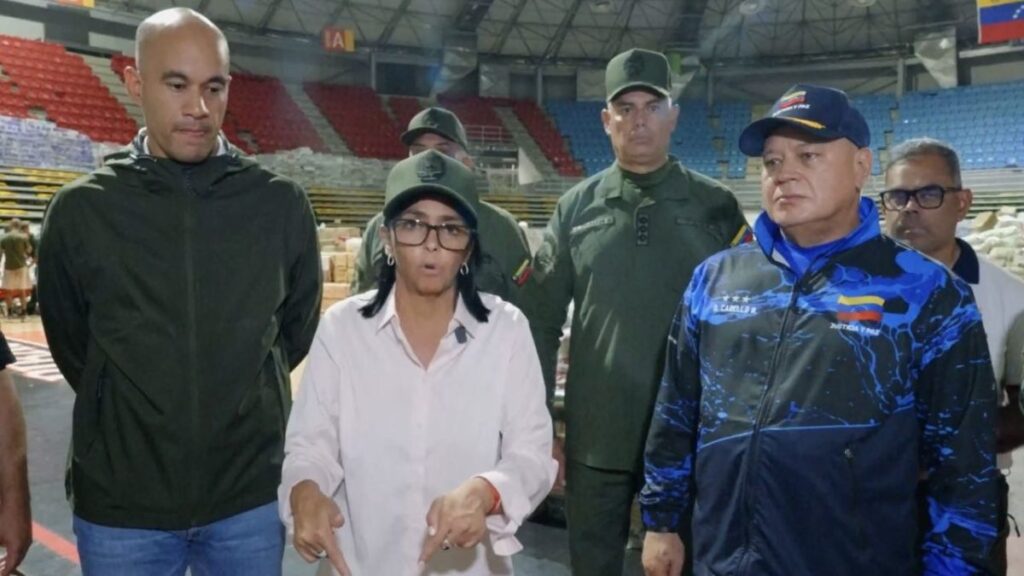 Delcy Rodríguez desde la Guaira: "nadie está solo"