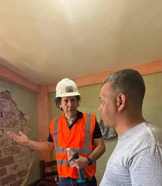 Ingenieros y expertos evalúan en La Guaira, Miranda y Caracas viviendas impactadas por sismos