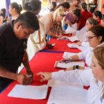 ¡Alcalde Di Martino entregó protocolización! Centro Comercial Simón Bolívar reabrirá sus locales en Maracaibo