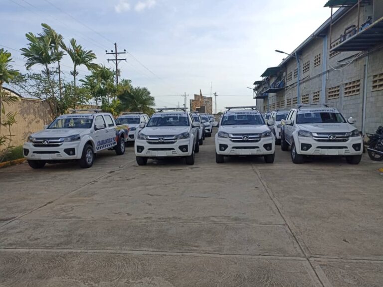 Refuerzan Brigadas de Riesgo en Zulia con entrega de 34 patrullas y 266 motos para la Cuadrantes de Paz de la COL