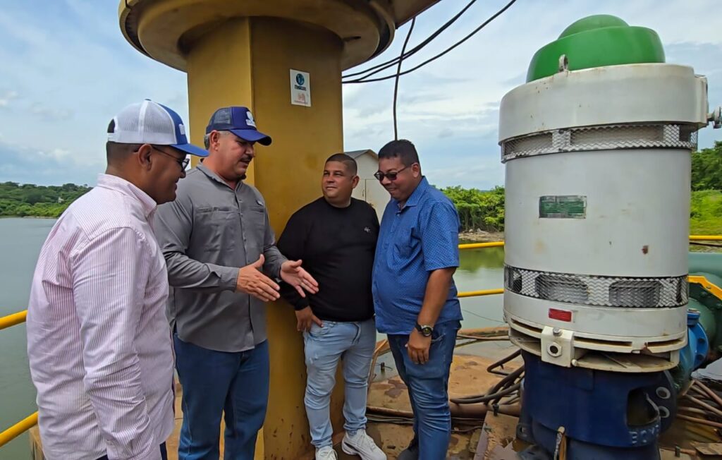 Embalse Burro Negro alcanza los 3.100 litros de agua por segundo tras activación de quinto equipo de bombeo