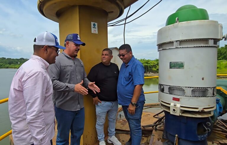 Embalse Burro Negro alcanza los 3.100 litros de agua por segundo tras activación de quinto equipo de bombeo
