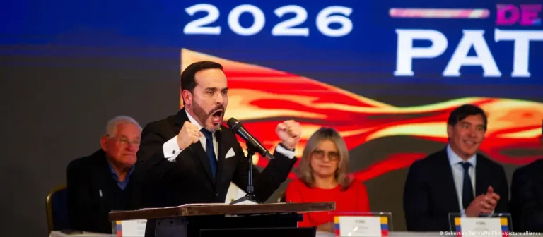 De la Espriella dice que Petro quiere dar "golpe de Estado"