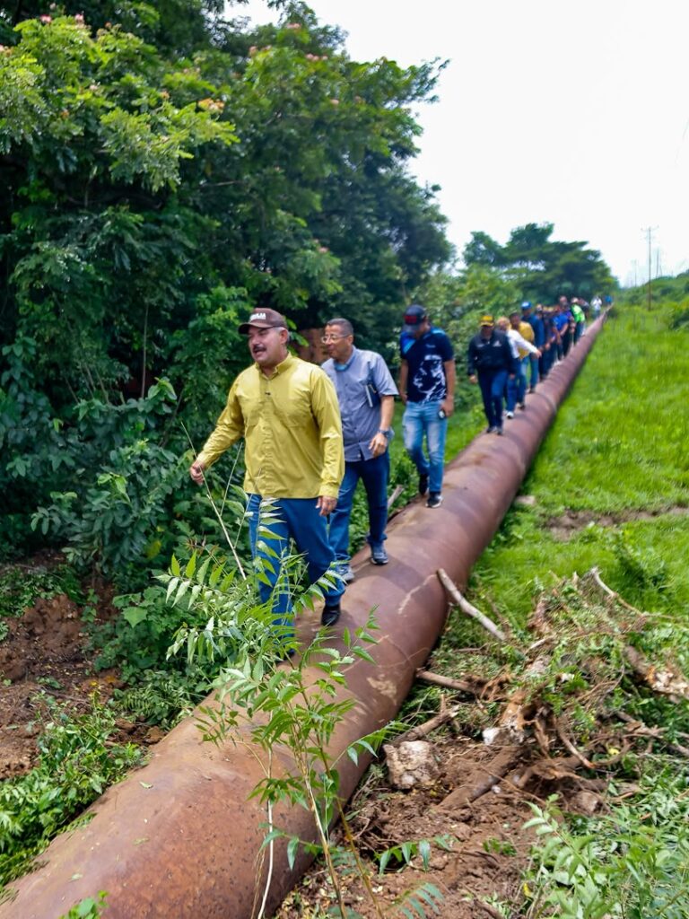 Gobernación del Zulia inicia la sustitución de colectores y nueva aducción de agua potable en Lagunillas