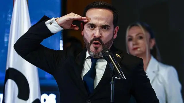 Espriella: "La reconstrucción de Venezuela tiene que hacerla Colombia"