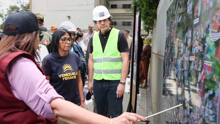 Delcy Rodríguez: Cada paso del Gobierno está orientado para que cada familia vuelva a tener un hogar