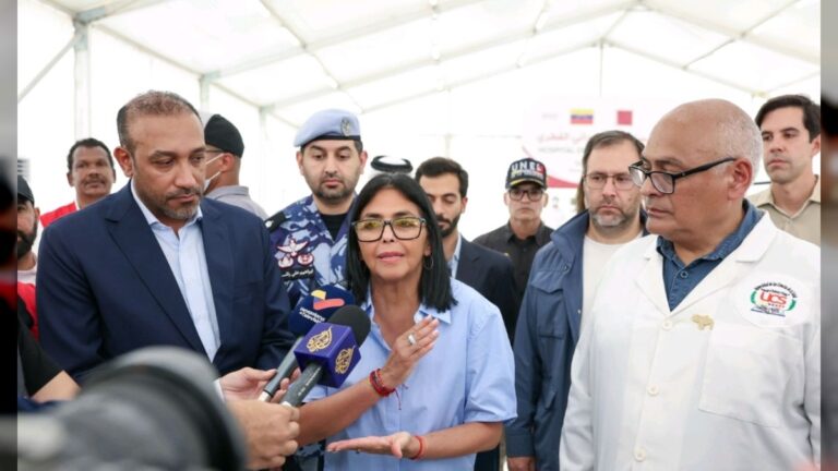 Delcy Rodríguez: La prioridad del Estado es el acompañamiento a las personas que están en los campamentos