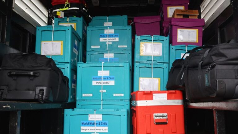 Venezuela recibe insumos médicos de Suiza para atender emergencia sísmica
