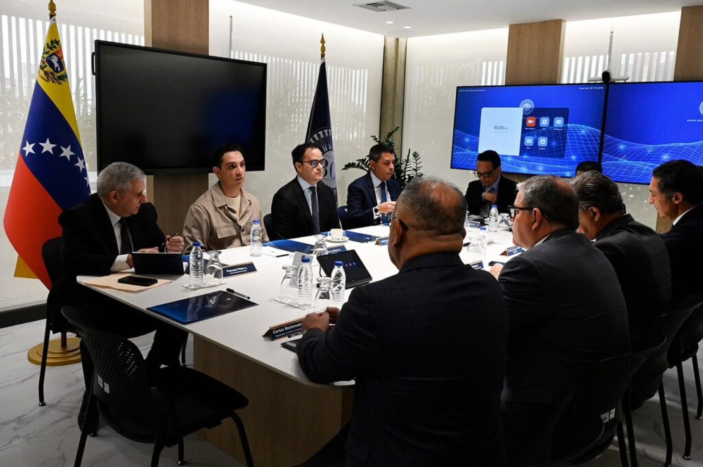 BCV y el Ejecutivo Nacional estrechan coordinación técnica con la banca