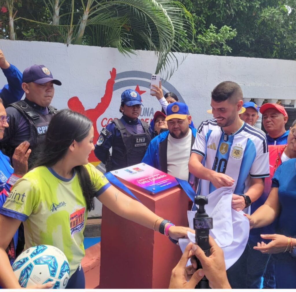 ¡Incentivando el deporte! Alcaldía de Maracaibo cumple con la consulta popular al entregar la Cancha Torito Fernández