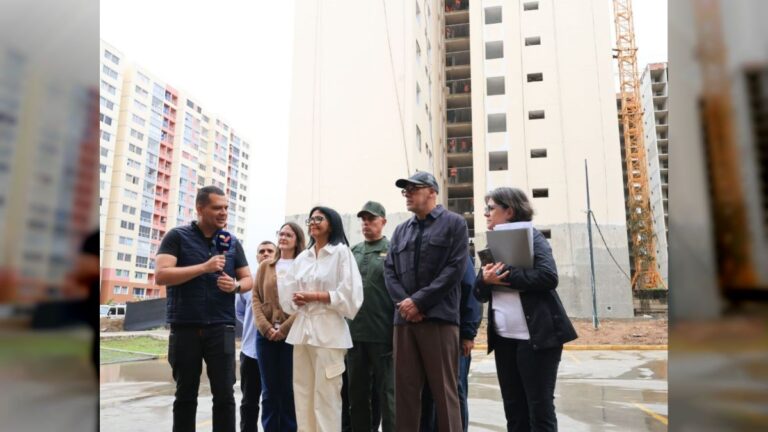 Gobierno comprará viviendas en mercado secundario para atender familias damnificadas