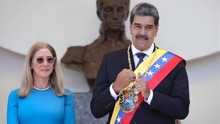 Juez ordena que el juicio de Maduro y Flores comience el 1 de junio de 2027