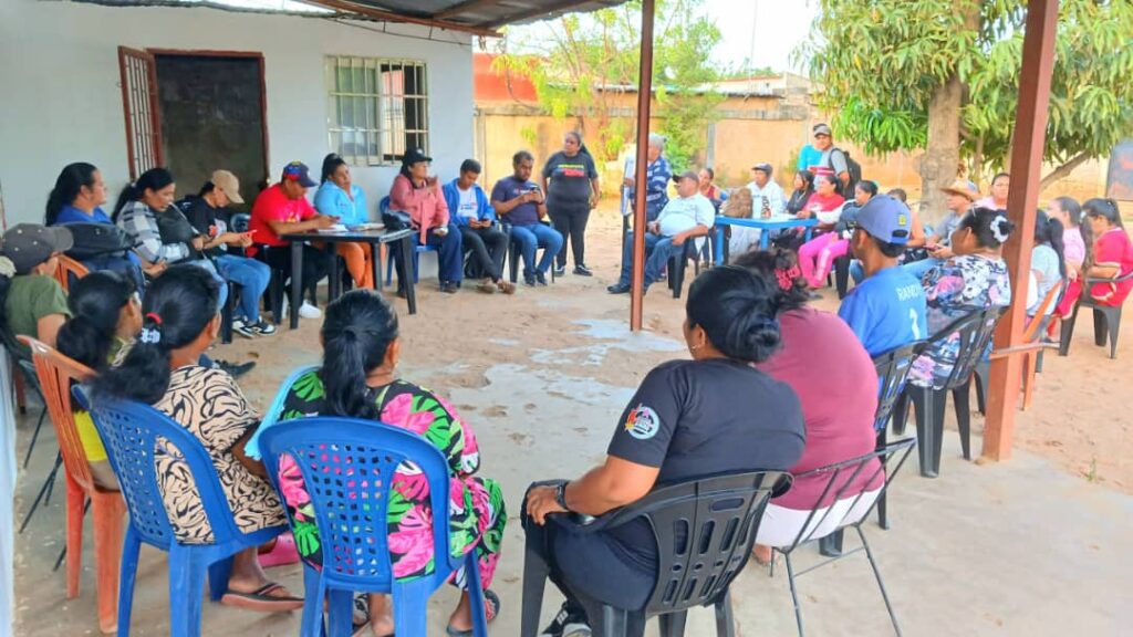 ¡Atención directa en las 125 comunas! Encuentro comunal en la parroquia Antonio Borjas Romero