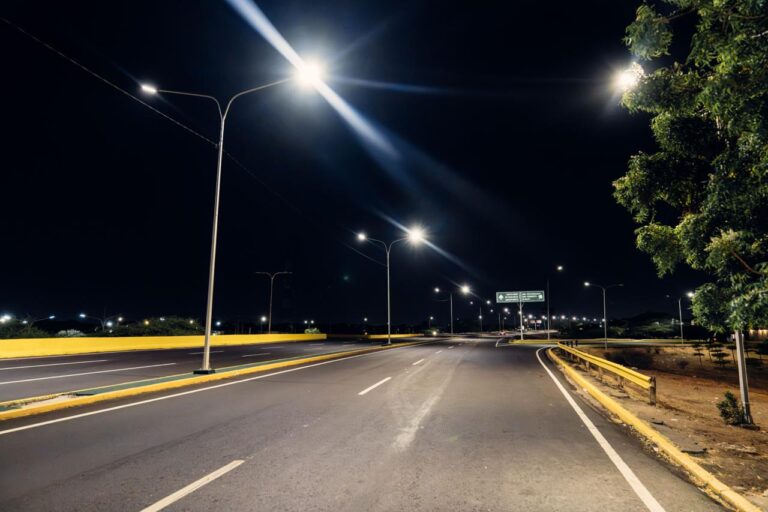 Rehabilitación de la Circunvalación 1: más de 94.000 toneladas de asfalto, reparación de puentes, instalación de luminarias y un plan especial de seguridad vial