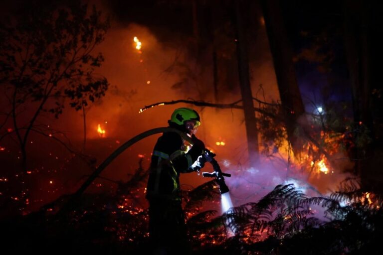 "No dio tiempo de agarrar nada”: huir y sobrevivir, la tragedia por los incendios en España y Francia