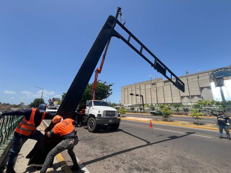 ¡Pronto otro paso peatonal! Una ciudad demarcada y modernizada es el propósito de la Alcaldía Bolivariana de Maracaibo