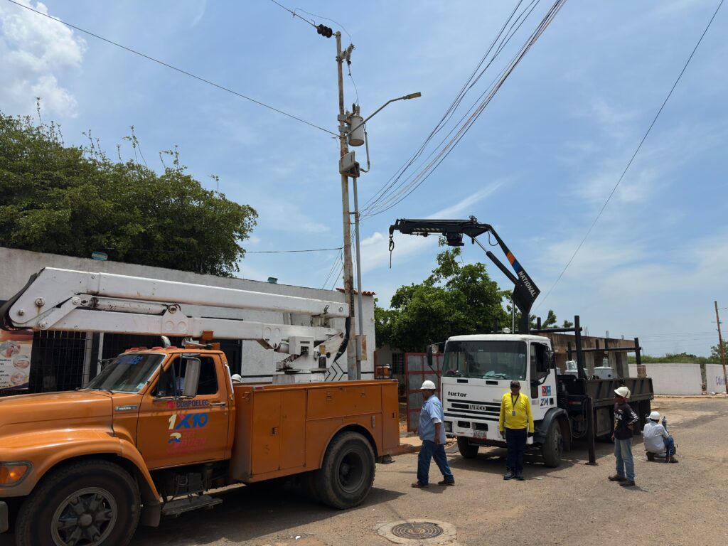 Alcalde Di Martino: Seguirán llegando más transformadores para las comunidades de Maracaibo