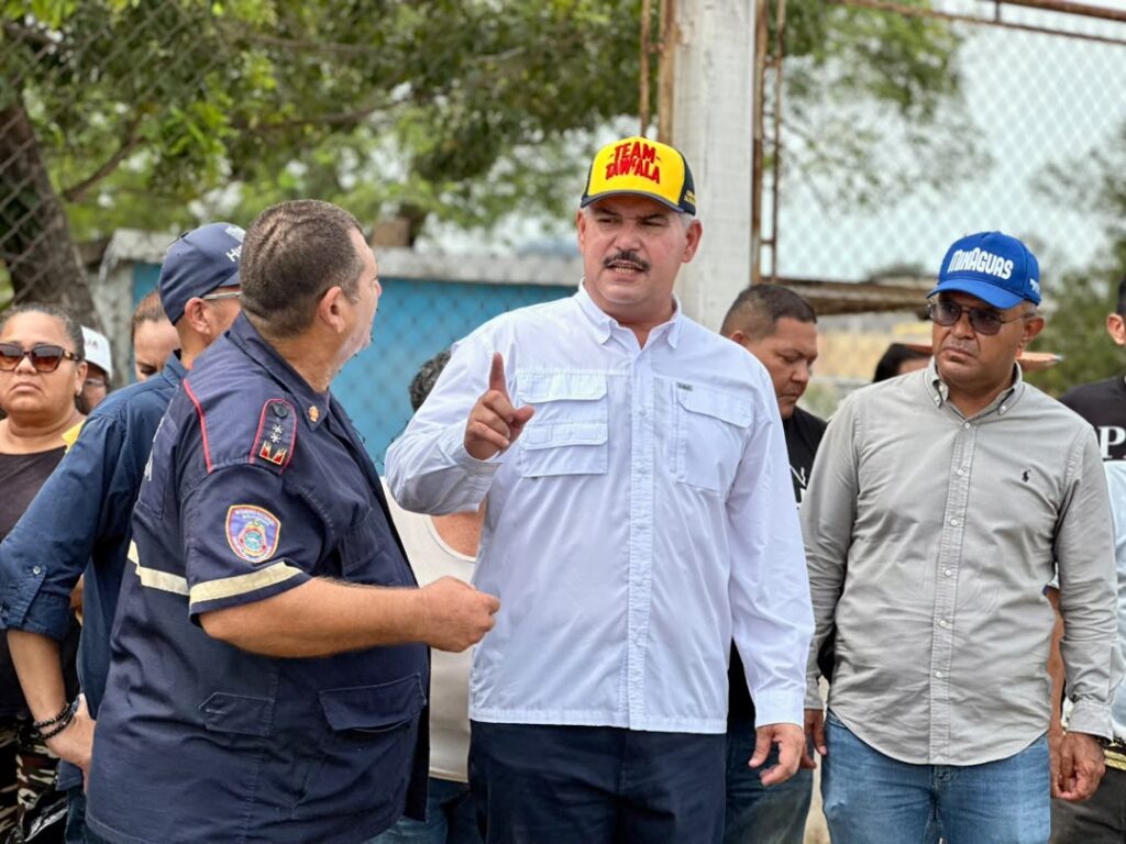 Gobernación del Zulia sustituye 240 metros lineales de colectores en la parroquia Francisco Eugenio Bustamante, de Maracaibo
