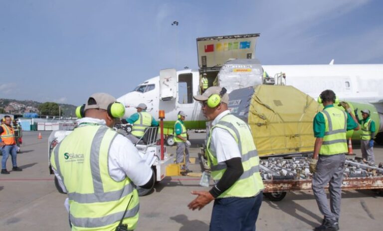 Aeropuerto de Maiquetía reanuda operaciones de carga aérea internacional con vuelo desde Panamá