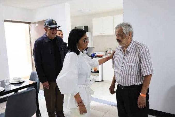Venezuela avanza en recuperación de 13.000 viviendas afectadas por doblete sísmico