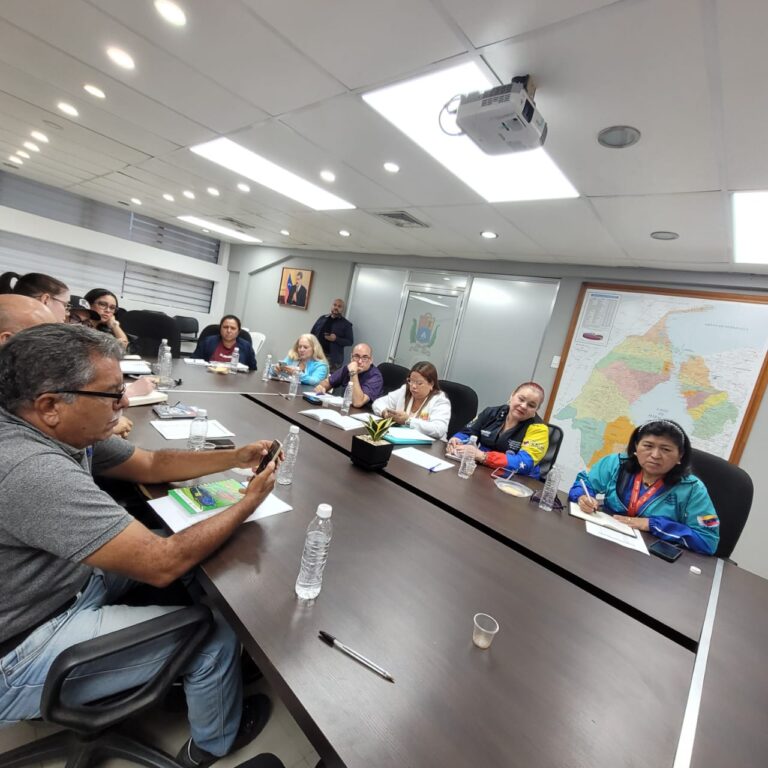 ¡Tras alerta epidemiológica! Alcaldía de Maracaibo se incorpora con Ministerio de Salud al plan masivo de vacunación contra la rabia