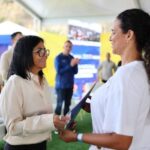Inicia Plan de Reactivación Económica y entrega de créditos en La Guaira