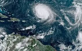Tres ondas tropicales se acercan a Venezuela 
