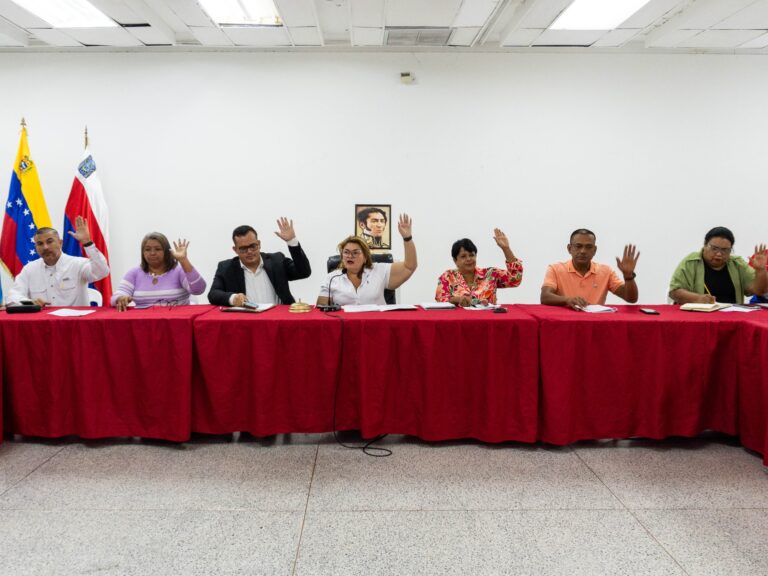 Concejo Municipal aprueba en primera discusión reforma a la Ordenanza Sobre el Sistema de Parquímetros en Maracaibo