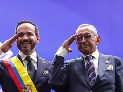 ¡De vender panela a la posesión presidencial! Don Luis se robó las miradas junto a Abelardo De La Espriella