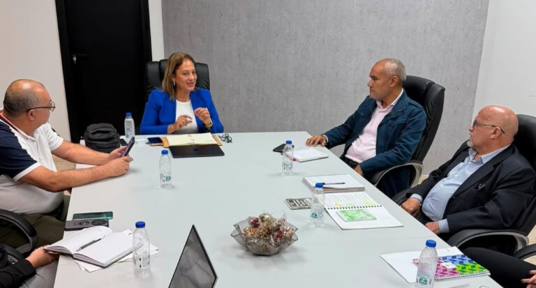 Alcaldía de Maracaibo y Colegio de Contadores inician mesas de trabajo para impulsar campaña de cultura tributaria