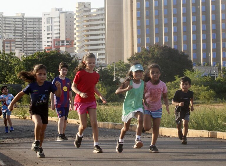 Maracaibo se activa con la 7ma edición de la carrera «New Generation» en la Vereda del Lago