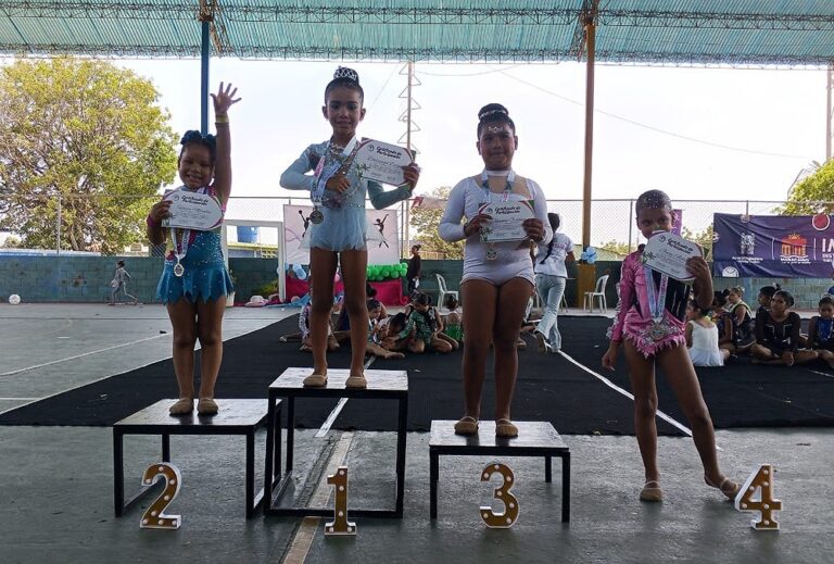 Escuelas de gimnasia rítmica del IMDEPREC brillan en la Copa Verano 2026