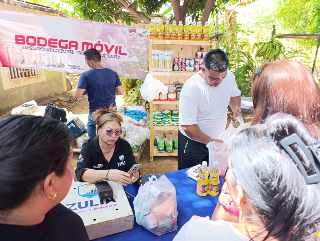 Gobernación atiende a más de 2.000 familias de Maracaibo con jornadas del programa Bodegas Móviles