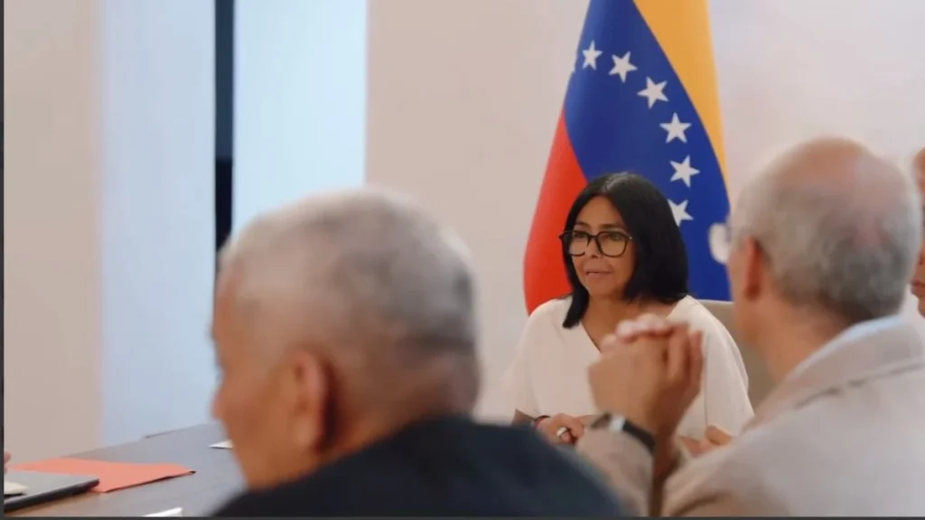 Delcy Rodríguez anuncia plan de capacitación e inclusión laboral en sector construcción