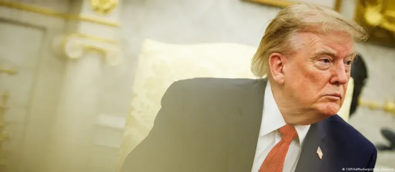 Trump: no hay ni están previstas conversaciones con Irán