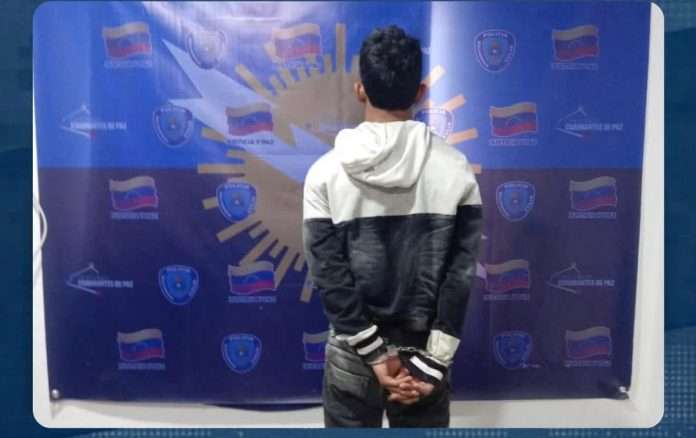 Detenido joven por amenazar con quemar a su mamá