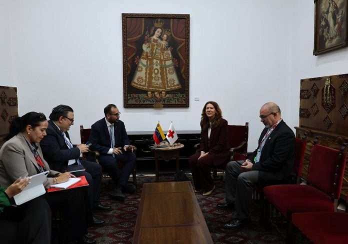 Venezuela fortalece articulación con instituciones y ONG internacionales