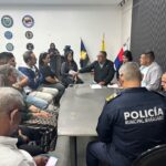 Autoridades municipales se reunieron con comerciantes de la Av. Cecilio Acosta para reforzar Programa de Educación Ambiental