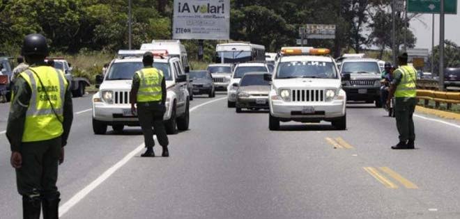 Delcy Rodríguez anunció la eliminación de las alcabalas policiales dentro de los cascos urbanos
