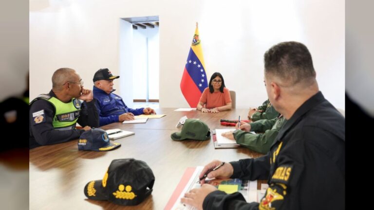 Delcy Rodríguez evaluó nuevo plan de patrullaje preventivo urbano