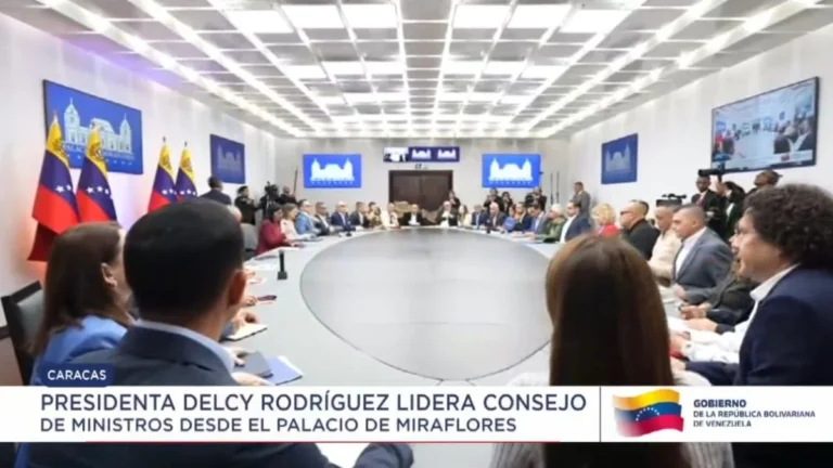 Delcy Rodríguez encabeza Consejo de Ministros en el Palacio de Miraflores