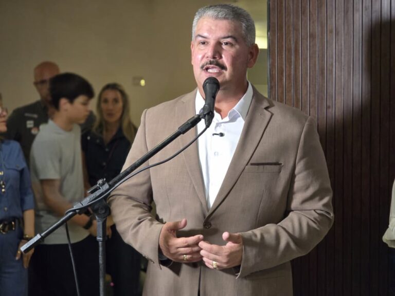 Gobernador Luis Caldera inaugura la Tercera Expo Automotriz y Autopartes 2026 donde participan más de 146 empresas del Zulia