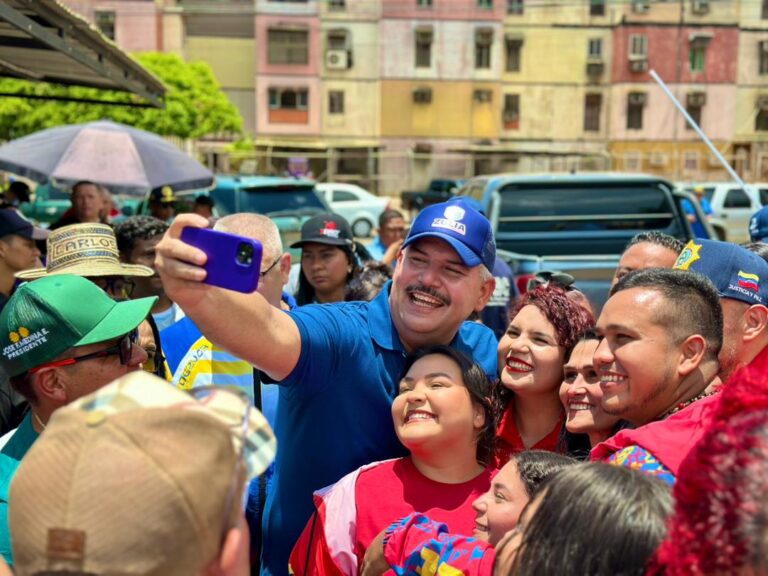 Gobernación y Ministerio de Alimentación inauguran Mercal para beneficiar a más de 44.000 familias en San Francisco