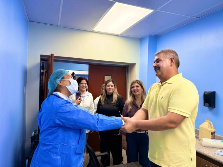 Gobernador Luis Caldera entrega áreas rehabilitadas y dotadas en el Hospital II de Niños de Maracaibo